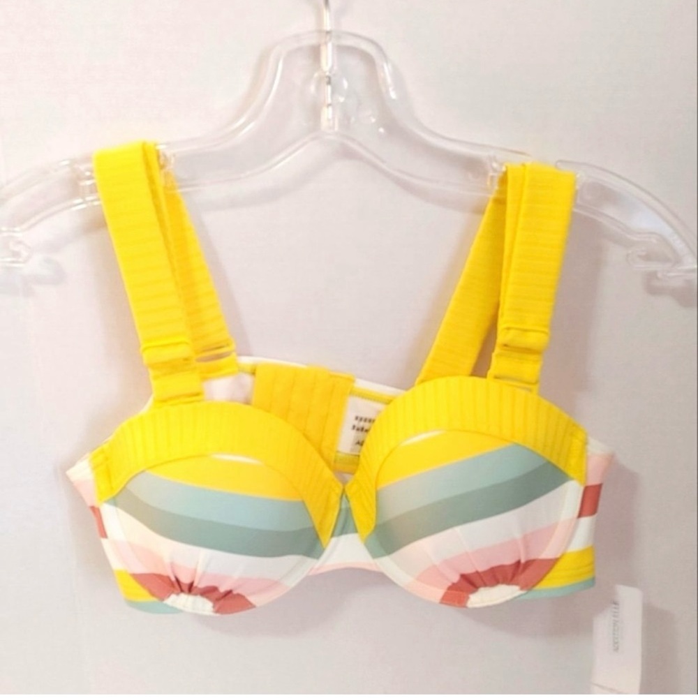 💛 Addition Elle Striped Underwire Bikini Top 44DDD
